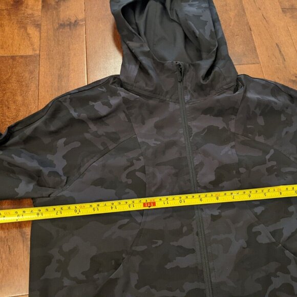 Lululemon pack it up women's jacket in camo in size 4 - Picture 7 of 13